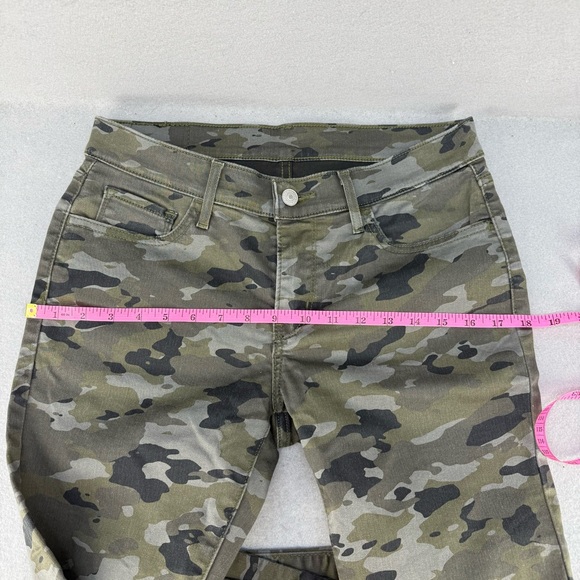 Levi's Camo Pants Women's 29x30 (8) Olive Green Camo Skinny Jeans - Picture 9 of 12